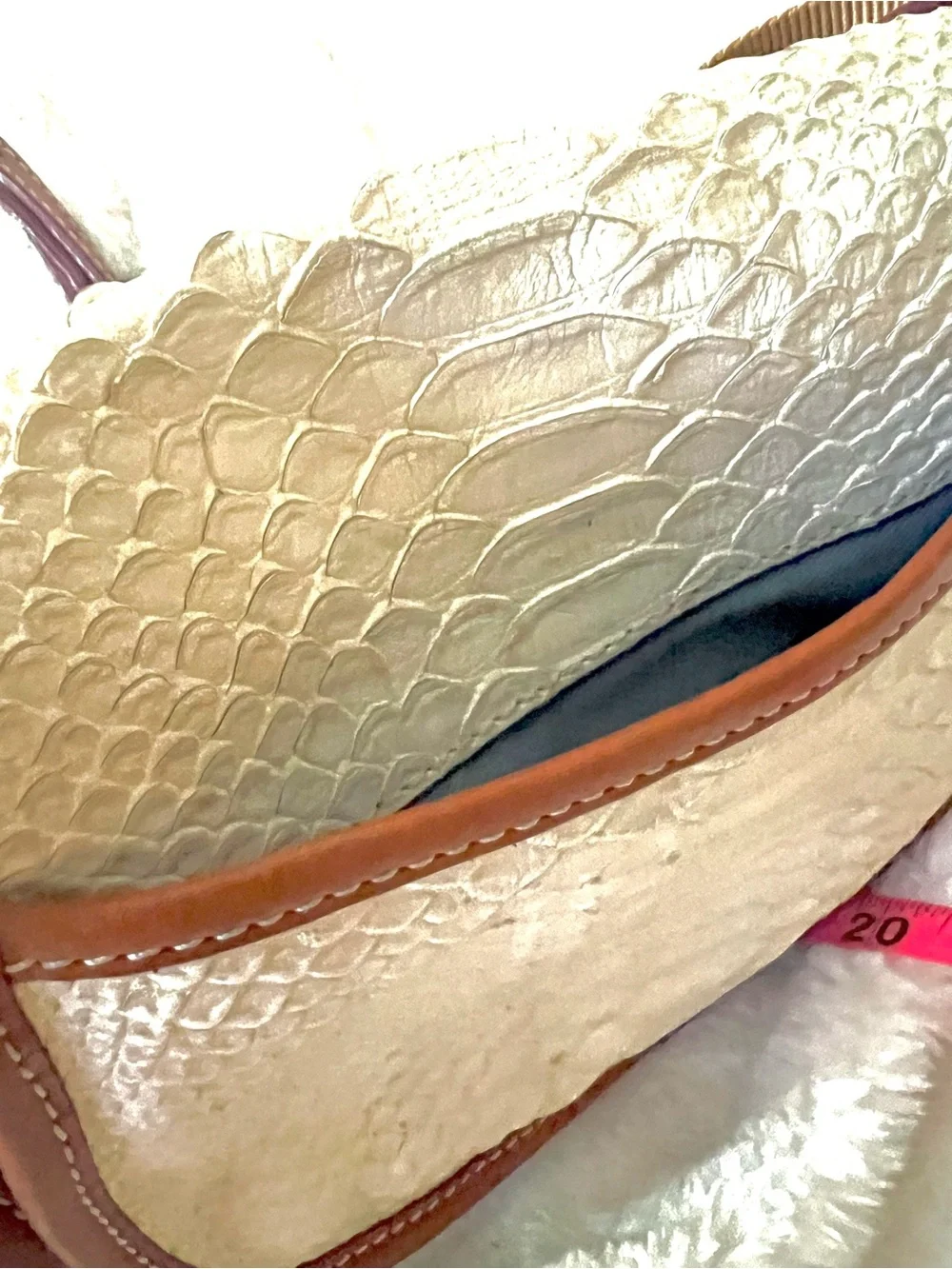 Dooney Crossbody Saddle Bag Vintage Embossed Cream/Bone white w/Brown Trim - Picture 3 of 16